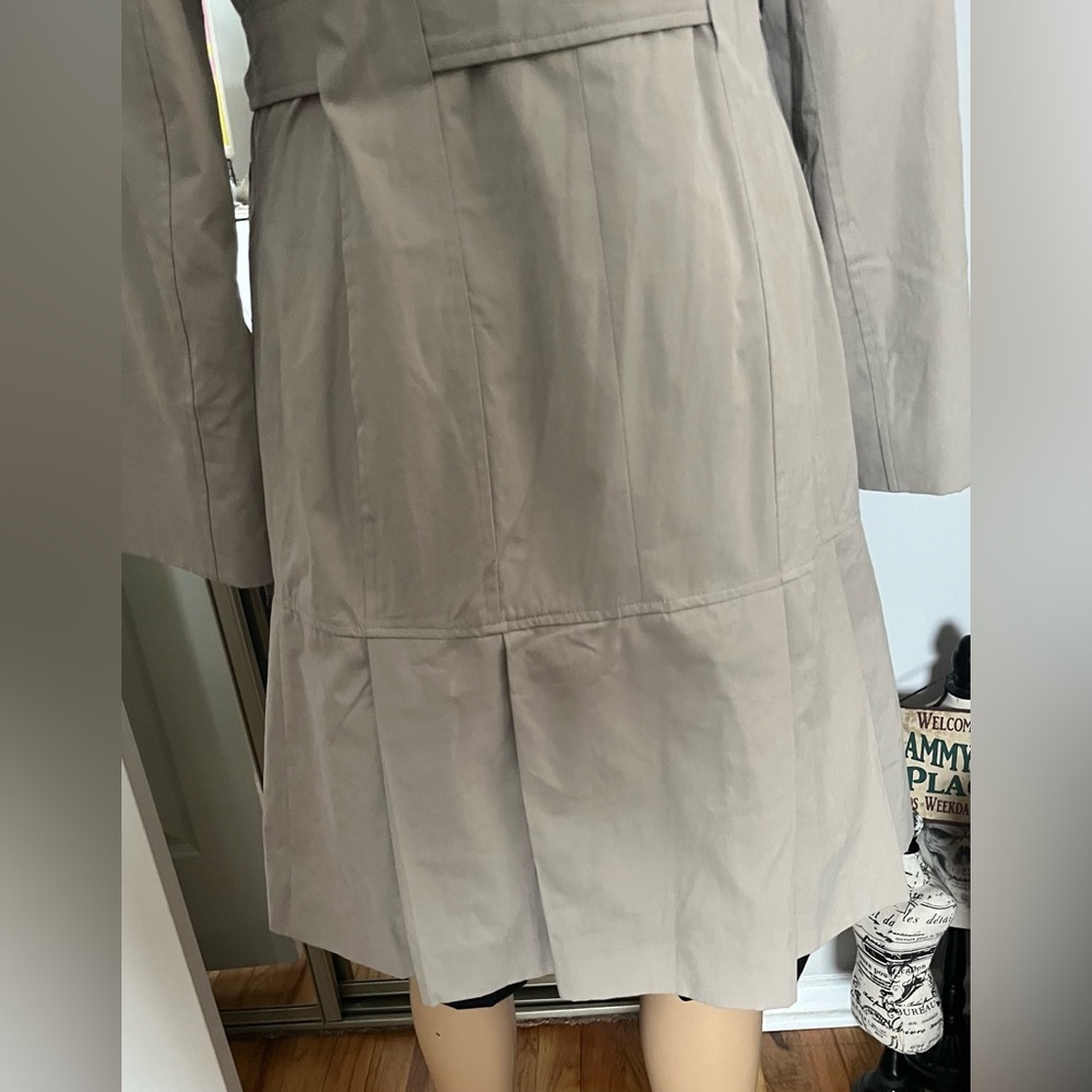Calvin Klein Beige Double-Breasted Trench Coat - Picture 5 of 9